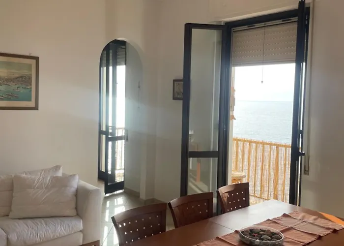 Vistamare Piedigrotta Casa Sul Mare * Pizzo (Calabria)